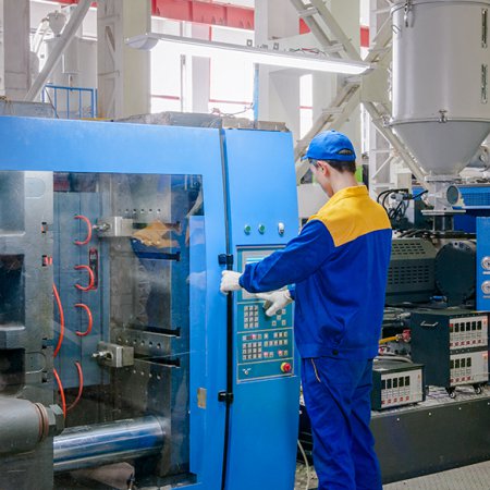 Op&eacute;rateur de machines de traitement des mati&egrave;res plastiques