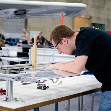 Monteur d'a&eacute;ronefs