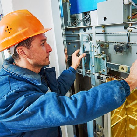 M&eacute;canicien d'ascenseur