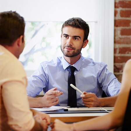 Repr&eacute;sentant des services financiers